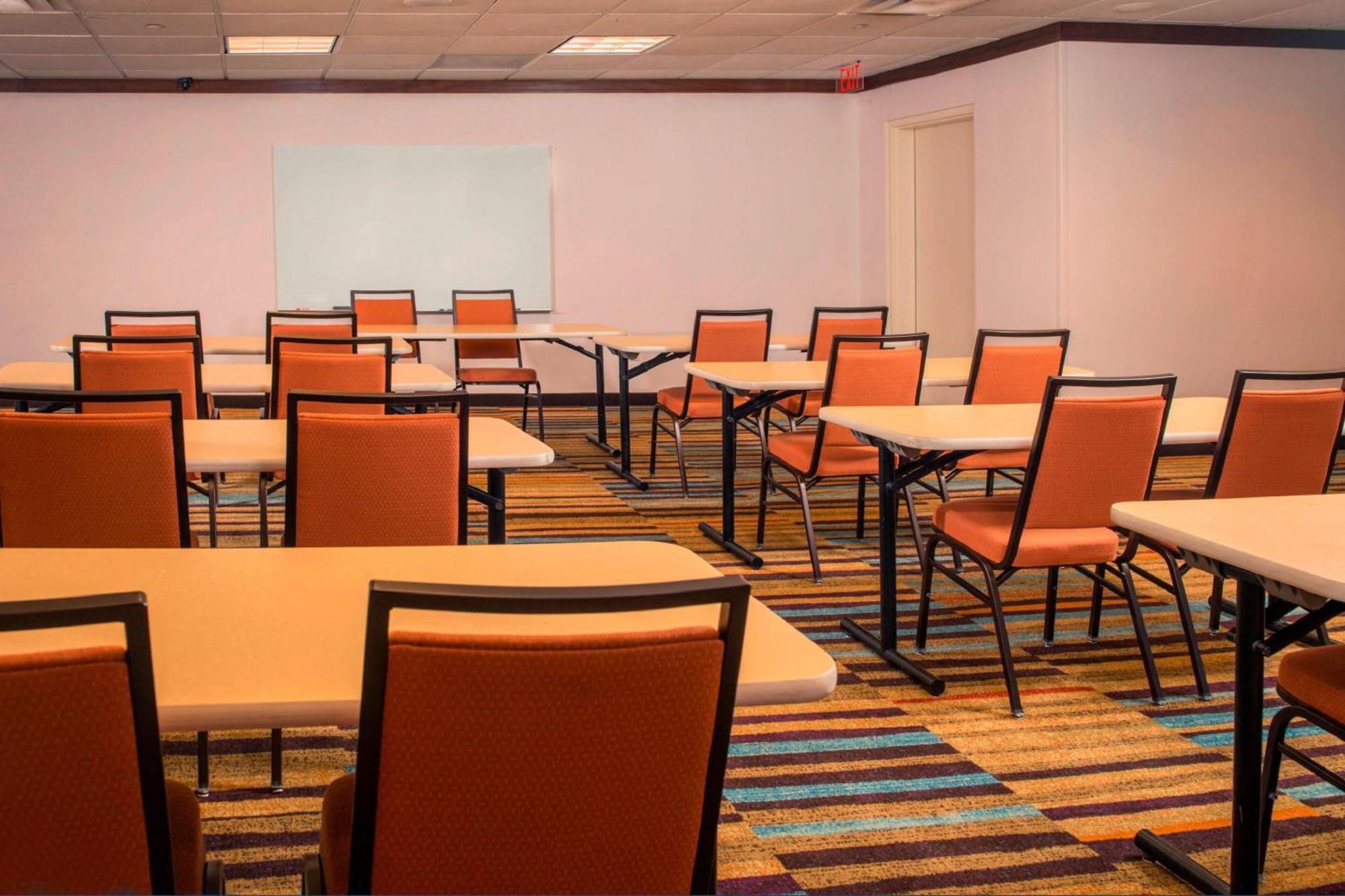 Fairfield Inn & Suites By Marriott Williamsburg Üzleti fotó