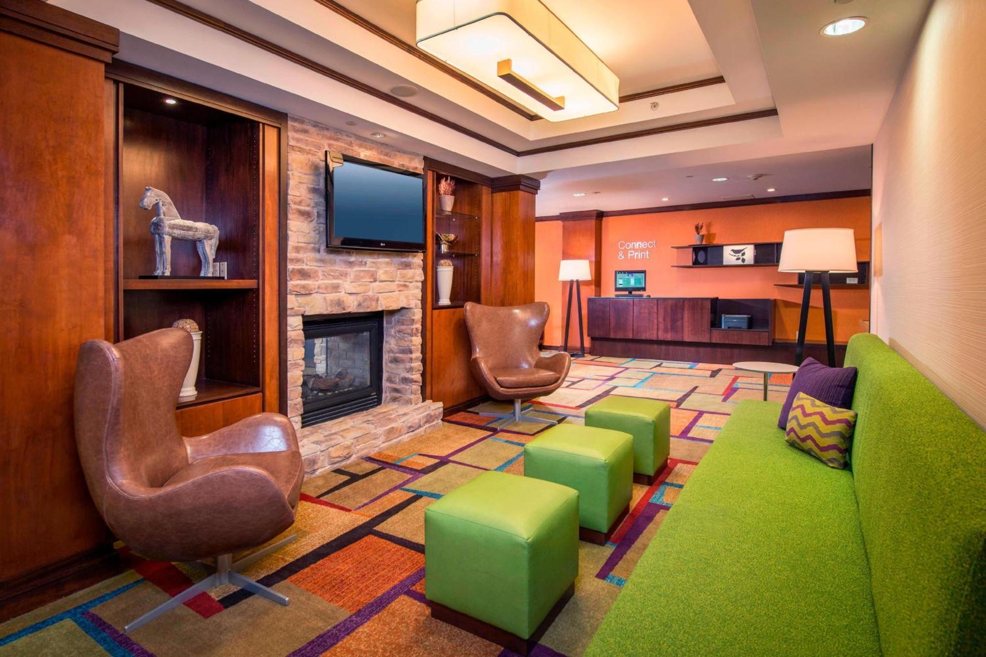 Fairfield Inn & Suites By Marriott Williamsburg Beltér fotó